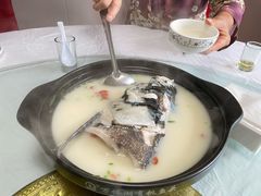 -万佛湖许老大铁锅鱼(黑金冠店)
