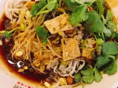 -海口骑楼小吃街