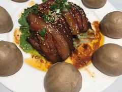 杂粮包芽菜扣肉-峨嵋酒家(德内店)