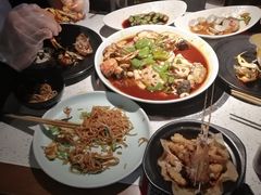 -沪小胖·小龙虾·蓝龙王(八佰伴店)