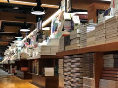 -西西弗书店(三峡广场湟恩新纪元购物广场店)