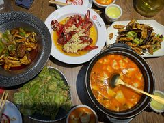 -叶派龙虾•招牌香辣蟹·海鲜(中海国际店)