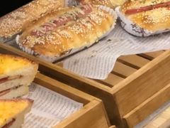 -三色鸽西饼店(黄河路店)