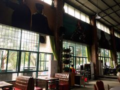 靠窗位-石岐乳鸽村(南海第三分店)