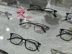 -诺柯视眼镜-蔡司依视路官方工厂店(淞南一店)