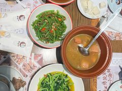 -黄泥岗·地道湖北菜(奥特莱斯店)