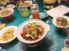 -呷湘厨·鱼汤捞饭·剁椒鱼头·辣椒炒肉(国家会展中心店)