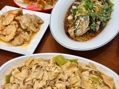 -东北风味思缘食府(对湖路店)