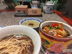王府泡椒鸡-南京大牌档(香港广场店)