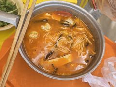 -铁锅哥米线