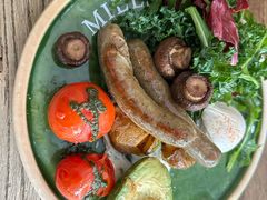 牛肉肠经典早午餐-O'mills Sourdough Bakery&Bistro(永嘉路店)