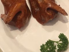 玻璃脆皮乳鸽-利苑酒家(金宝店)