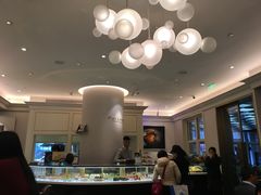 -PAUL LAFAYET 法式甜品(港汇广场店)