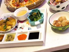 -水桶王国主题餐厅·聚会·生日派对·亲子活动·家庭套餐(亚龙湾希尔顿店)