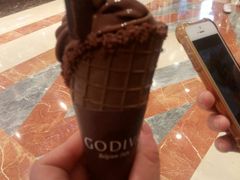 -GODIVA(月星环球港店)