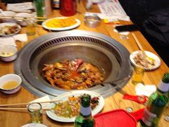-山里屯铁锅炖·东北菜(康桥店)