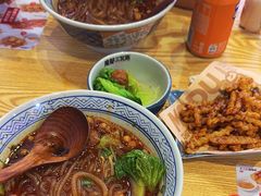 -魔都三兄弟酸辣粉·蘸卤炸串(虹桥万科店)