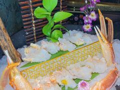 -蟹犇前•帝王蟹雪蟹(陆家嘴店)