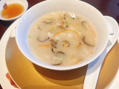 -杭州西子湖四季酒店·金沙厅