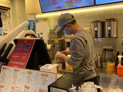 -桂桂茶(赤峰站店)