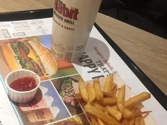 -The Habit Burger Grill 哈比特汉堡(复兴soho店)