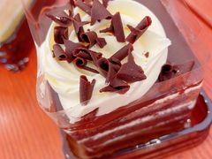 -红宝石·鲜奶小方·海派西点房(南丹店)