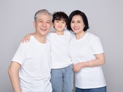 -iF摄影•全家福•证件照•形象照(南山店)