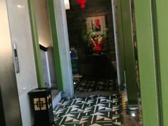门面-贝勒爷·酥不腻烤鸭