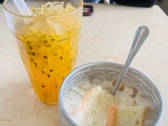 -啰啰冰屋(景洪总店)