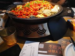 -吞鱼兽麻辣烤鱼(万达店)