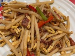 -鱼满舱·鲜活海鲜·正宗鲁菜
