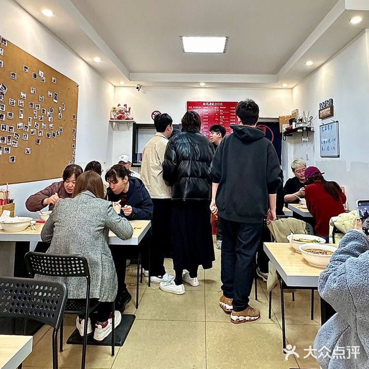 大连（新店）为了嗦粉竟然排了半小时！！！