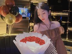 -温莎KTV(珠江路店)
