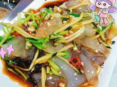 -鲁员外地锅鸡地锅鱼(古墩路店)