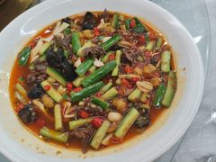 -里宴川菜酒楼(昊祥邻里聚金泉广场店)