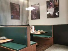 卡座-青年公社烤鸭(宝杨宝龙广场店)