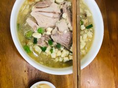 羊肉泡馍-刘信牛羊肉小炒泡馍(回民街店)