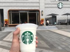 香草味蒸汽奶-星巴克(杭州龙坞茶镇店)