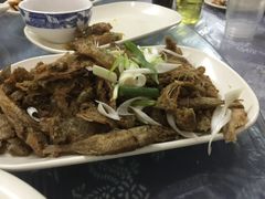 -唔呶喔哩酒家(生产街店)