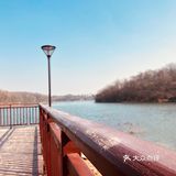 连降噪耳机都能够舍弃，一个双肩包就到达这里