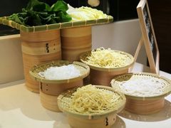 -武汉光谷广场杨家湾地铁站怡程酒店