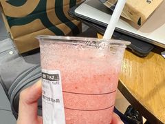-星巴克(上海虹桥站2A检票口)
