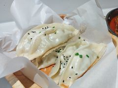 -楚山晓·湖北菜(武汉光谷K11店)