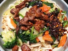 -臻老板牛肉面(光华路SOHO店)