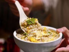 椿芽肉沫蛋炒饭-园里火锅(仁和新城店)