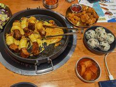 -肥肥虾庄·金牌油焖大虾(杨园滨江时代walk店)