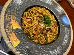 -列娜餐厅