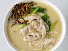 招牌黄鱼面-明呈黄鱼面馆(斜土路店)