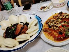 -霄汉牛三鲜湖北砂锅菜(万松园2店)