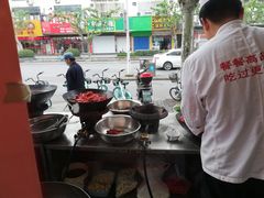 -鲁小三·大骨自助(金山总店)
